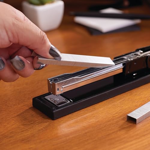 Modern Swingline Stapler, 20 Sheet Capacity, LightDuty 405, Jam Free, Metal, Kit